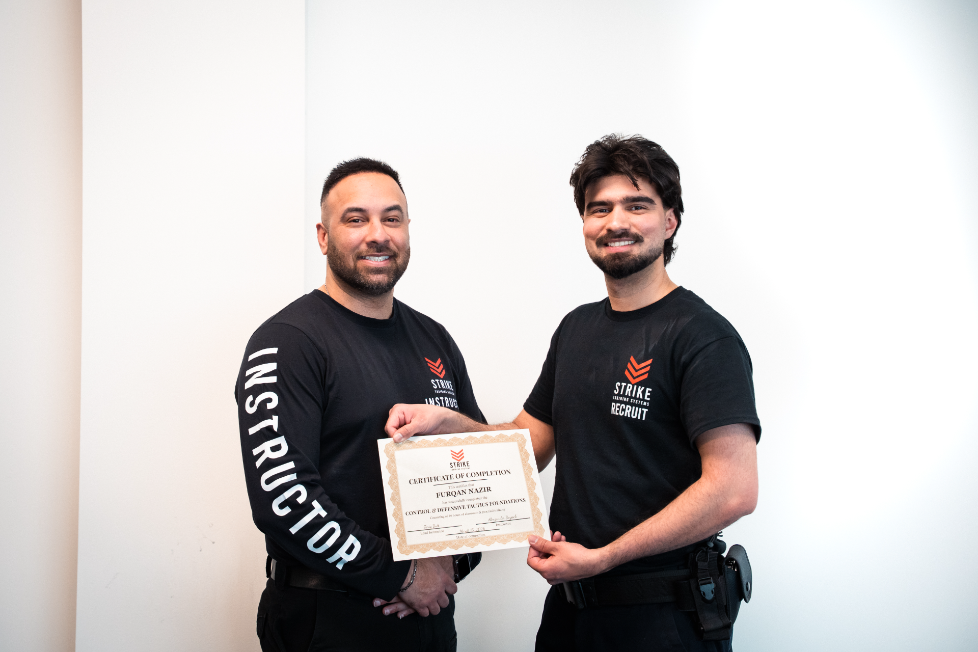 strike-training-systems-calgary-control-defensive-tactics-certificate-07-Calgary