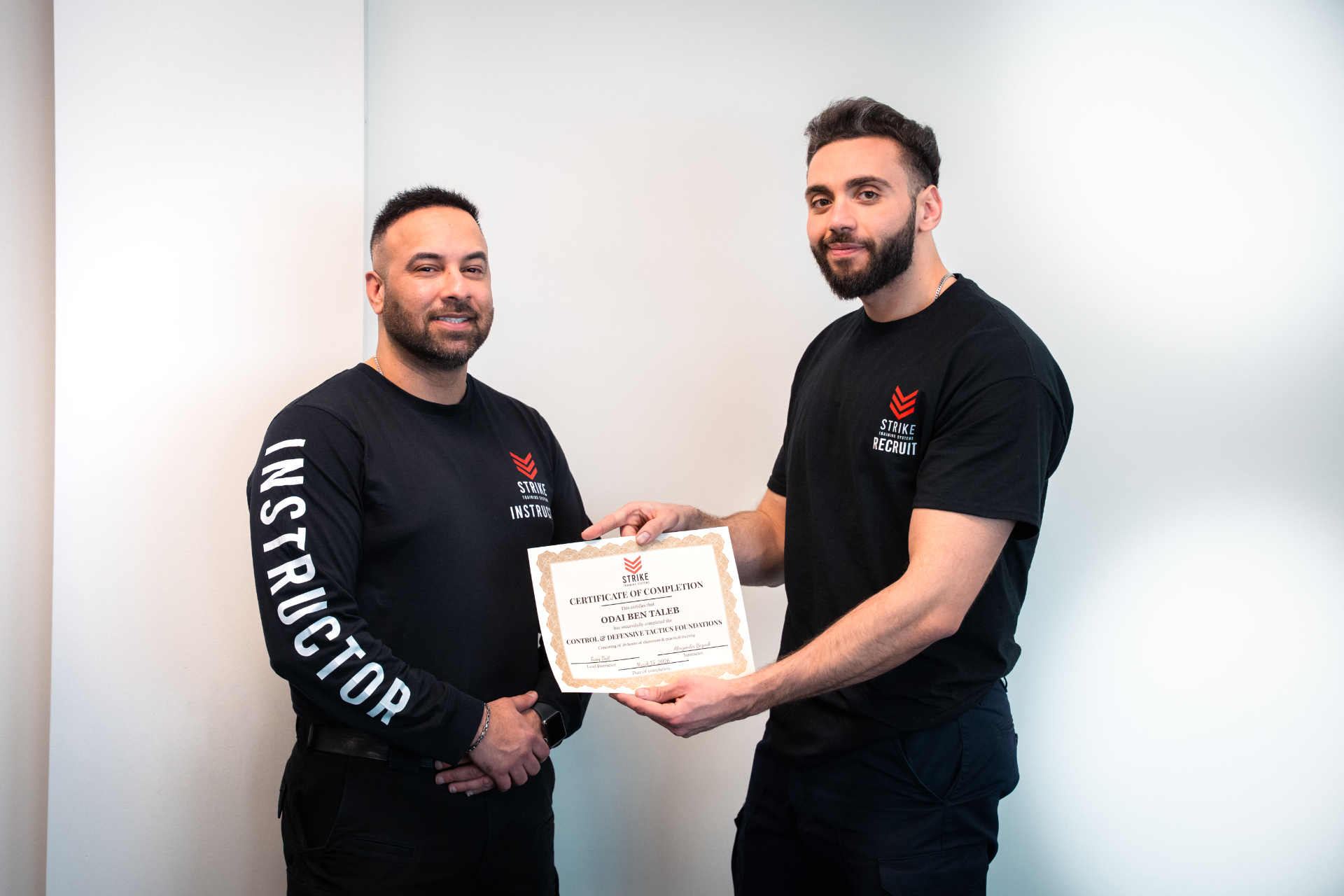 strike-training-systems-calgary-control-defensive-tactics-certificate-08-Calgary