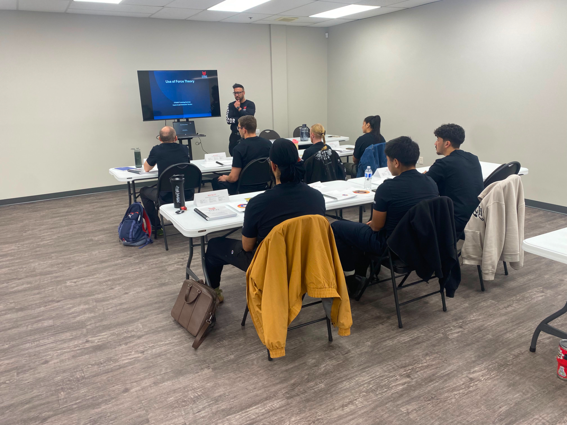 strike-training-systems-calgary-use-of-force-theory-classroom-lecture-01-Calgary
